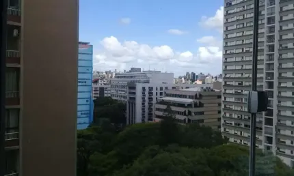 Apartamento com 3 quartos à venda na Rua Ramiro Barcelos, 1107, Independência, Porto Alegre