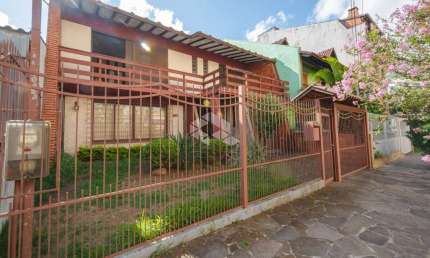 Casa com 4 quartos à venda na Rua Veronese, 52, São Sebastião, Porto Alegre