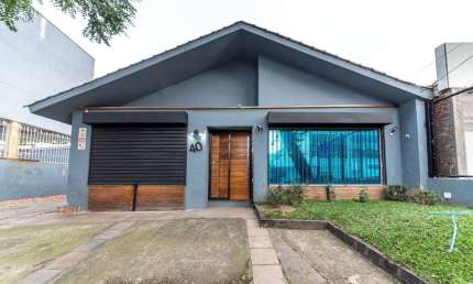 Casa comercial à venda na Rua Desembargador Espiridião de Lima Medeiros, 40, Três Figueiras, Porto Alegre