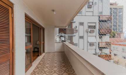 Apartamento 04 dormitórios com 196m² na André Puente-  Bairro Independência