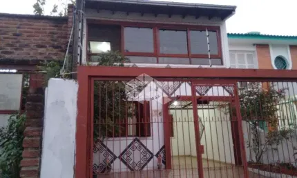 Casa com 4 quartos à venda na Rua Veríssimo Rosa, 368, Partenon, Porto Alegre