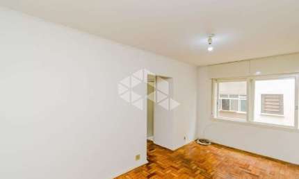 APARTAMENTO À VENDA, DESOCUPADO, COM 2 DORMITÓRIOS, NO BAIRRO SANTA CECÍLIA