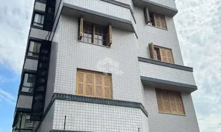 Apartamento 97,41m² com 2 dormitórios Bairro Higienólis.