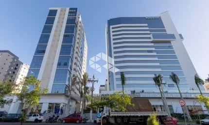 Apartamento 1 dormitório  mobiliado, projeto de arquiteto, Hom Nilo, próximo ao Iguatemi.