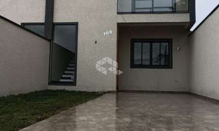 Sobrado com 3 quartos e 3 banheiros a venda por R$ 749.000,00