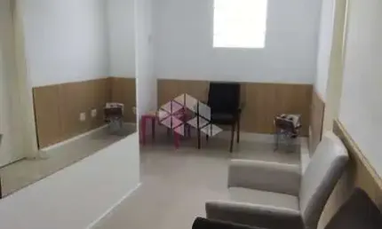 Sala comercial pronta para trabalhar na tristeza. Ideal para Consultório dental.