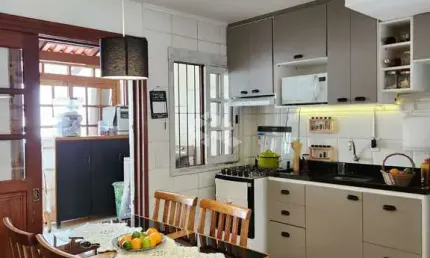 Casa com 2 quartos à venda na Rua Baldoino Bottini, 368, Hípica, Porto Alegre