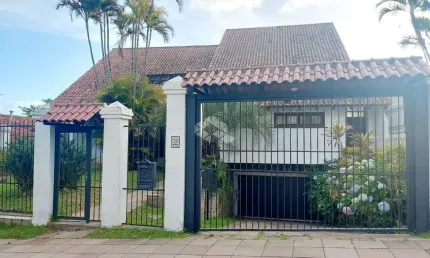 Casa com 4 quartos à venda na Rua Pareci, 206, Vila Assunção, Porto Alegre
