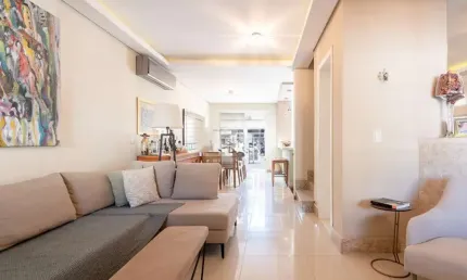 Casa com 3 quartos à venda na Rua Leopoldo Bettiol, 200, Jardim Itu Sabará, Porto Alegre