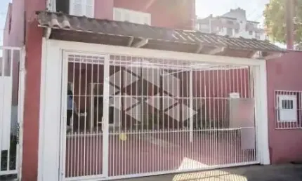 Casa à venda no bairro cristal - espaço, conforto e lazer para sua família