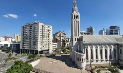 Apartamento 02 dormitorios 01 suíte  02 vagas Bairro São Pelegrino  em Caxias do Sul