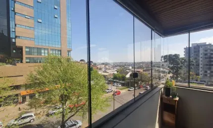 03 dormitórios sendo 01 suíte máster no Jardim América em Caxias do Sul