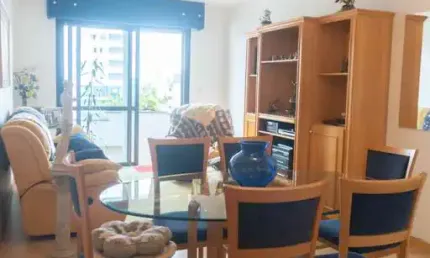 Apartamento semi mobiliado com 3 dormitórios em lourdes