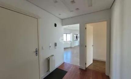 APARTAMENTO COM 3 SUÍTES 50 METROS DA PREFEITURA DE CAXIAS DO SUL NO BAIRRO EXPOSIÇÃO