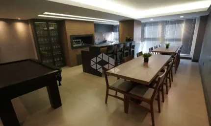 03 suítes, 137m² privativos e 03 vagas de garagem Altos do bairro de Lourdes em Caxias do Sul
