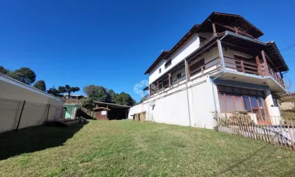 Prédio Comercial + Residencial no bairro Forqueta em Caxias do Sul