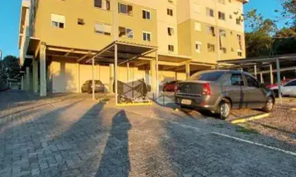 Apartamento com dois dormitorios no bairro Nossa Senhora Das Graças