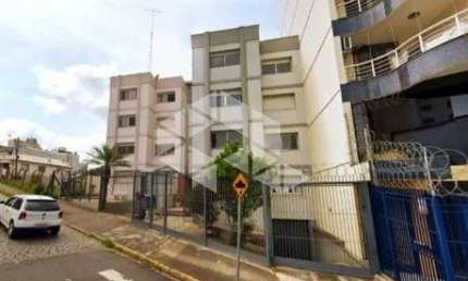 Apartamento semimobiliado de 03 dormitórios no bairro Pio X  em Caxias do Sul.