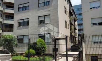 Apartamento no Bairro Pio X - Espaço e Conforto para Sua Família
