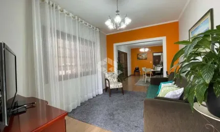 Casa com 3 quartos à venda na Avenida Júlio de Castilhos, 175, Nossa Senhora de Lourdes, Caxias do Sul