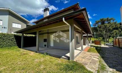 Casa 03 dormitórios em condomínio fechado no bairro Bela Vista em Caxias do Sul