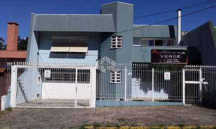 Casa com 3 dormitórios/quartos bairro Madureira, Caxias do Sul