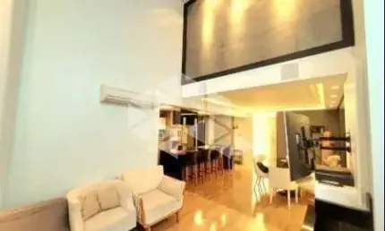 Apartamento semimobiliado à venda no bairro Exposição, Caxias do Sul