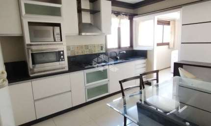 Apartamento mobiliado com 3 dormitórios sendo 1 suíte no bairro Medianeira em Caxias do Sul