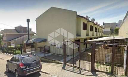 Sobrado semi mobiliado 02 dormitórios no Bairro Desvio Rizzo em Caxias do Sul
