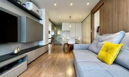 Apartamento com 02 dormitórios no bairro Sanvitto em Caxias do Sul