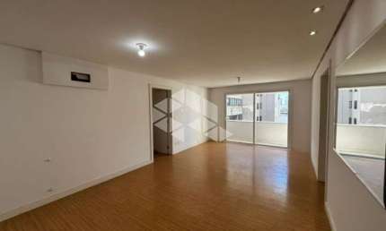 Apartamento 3 Dormitórios no Bairro Exposição em Caxias do Sul