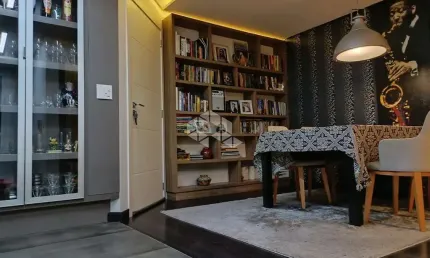 Apartamento à venda no bairro Sanvitto, Caxias do Sul