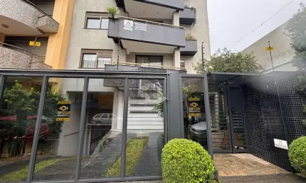 Apartamento de 03 dormitórios com suíte no Bairro Exposição proximidades do Parque dos Macaquinhos  em Caxias Do S. ul