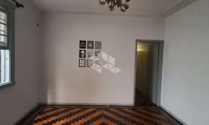Apartamento à Venda no Centro Histórico de Porto Alegre.