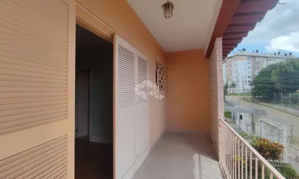 Casa com 3 quartos à venda na Rua de Souza Júnior, 84, Medianeira, Porto Alegre