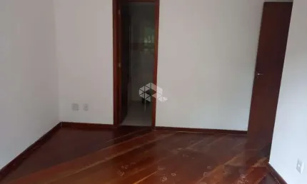 Apartamento 3 quartos no Bairro Jardim Itú em Porto Alegre