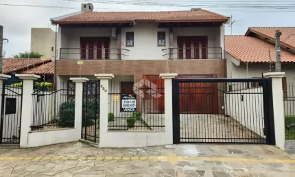 Casa no bairro moinhos de vento | 3 quartos | suíte com hidromassagem | closet | sacada