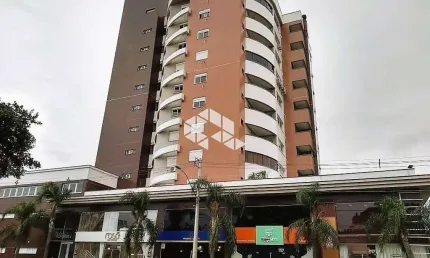 Apartamento 3 quartos com 2 suítes , 2 vagas garagem coberta.