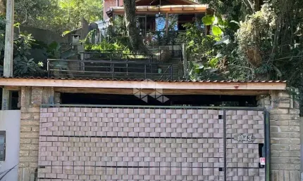 Casa 2 suites 02 garagens 130m2 para vender R$ 390.000,00
