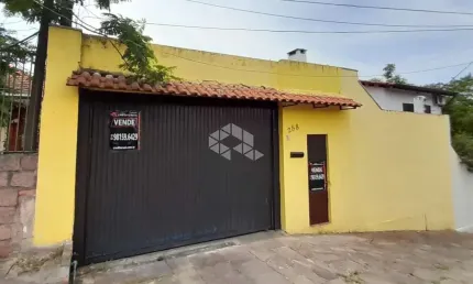 Casa 2 dormitórios terreno com 3 casas para venda no Bairro Santa Tereza em Porto Alegre