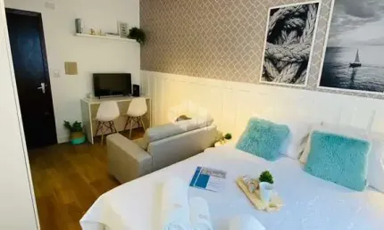 Apartamento  jk/ studio á venda  no centro histórico  reformado e mobiliado