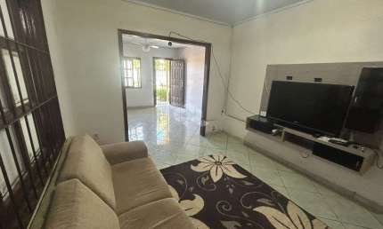 Casa de Alvenaria com 11 peças , com pátio,3 dormitórios  3 vagas, Nova Estância em Canoas/RS.