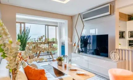 Apartamento 87m2, semimobiliado, 2 dormitórios, sendo 1 suíte no bairro Três Figueiras.