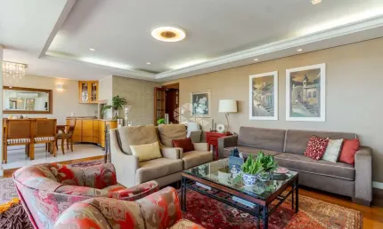 Apartamento com 4 quartos à venda na Rua Cabral, 1573, Rio Branco, Porto Alegre