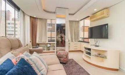 Cobertura com 200m² e 4 dormitórios no bairro Petrópolis em Porto Alegre