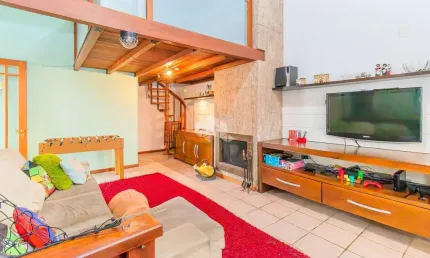 Cobertura com 200m² e 4 dormitórios no bairro Petrópolis em Porto Alegre