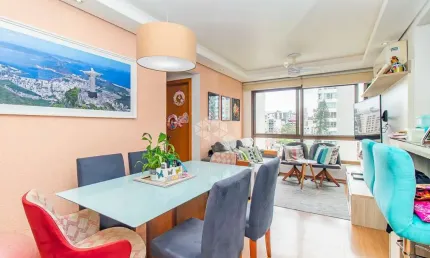 Excelente apartamento de 2 Dormitórios, no Passo da Areia