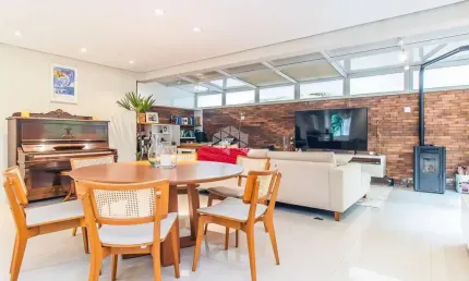 O Apartamento dos Seus Sonhos Está Aqui - E Ele Está Esperando por Você!