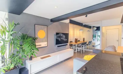 Apartamento 2 dormitórios, 2 suítes, 2 vagas no bairro Petrópolis em Porto Alegre/RS