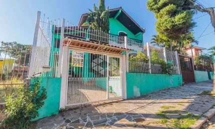Casa com 5 quartos, suíte, vagas no bairro jardim itú sabará.